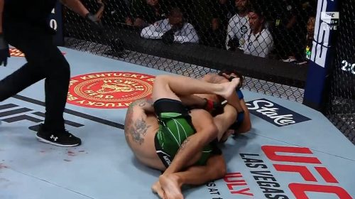Claudio Puelles secures kneebar finish over Clay Guida at UFC Vegas 52