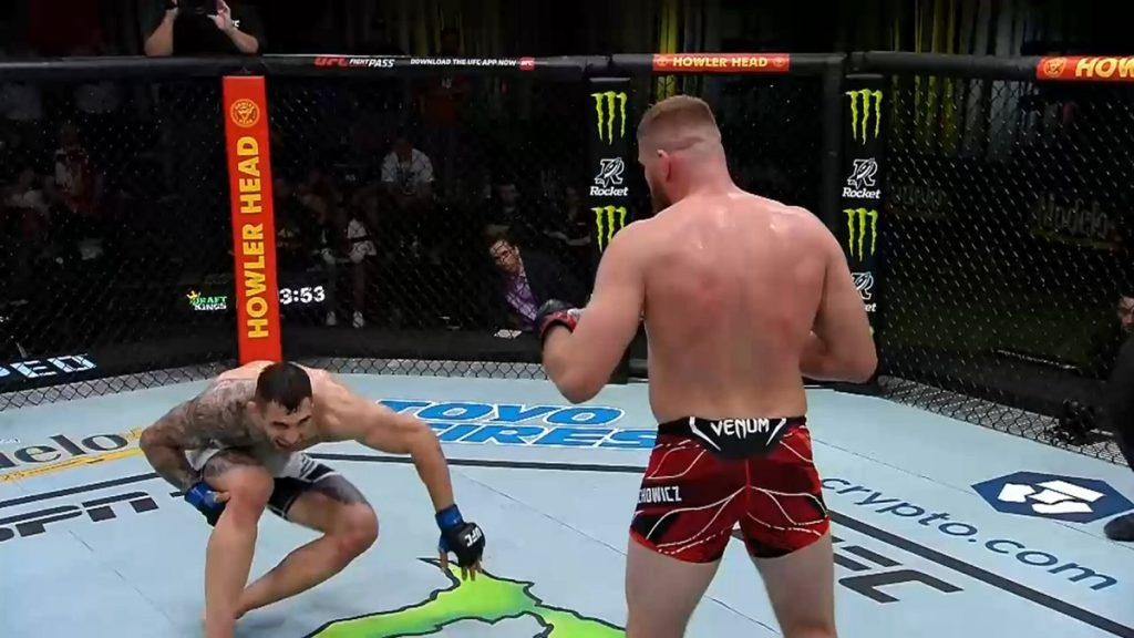 Aleksandar Rakic injures knee Jan Blachowicz triumphs at UFC on ESPN 37