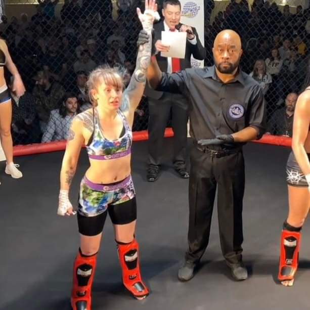 Alaina Dutill continues her journey at USKA Fight Night 98