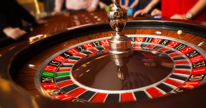 play roulette online