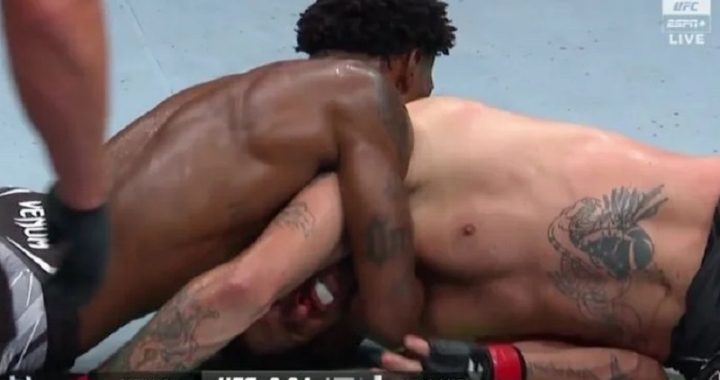 Kevin Holland Submits Tim Means in Round 2