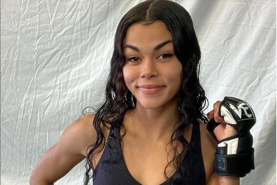 Lea Bivins signs with ONE Championship, makes pro debut against Zeba Bano