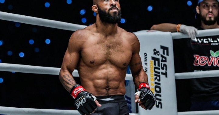 Demetrious Johnson, MMA legends