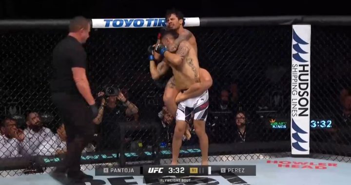 Alexandre Pantoja takes Alex Perez' back and submits him early at UFC 277