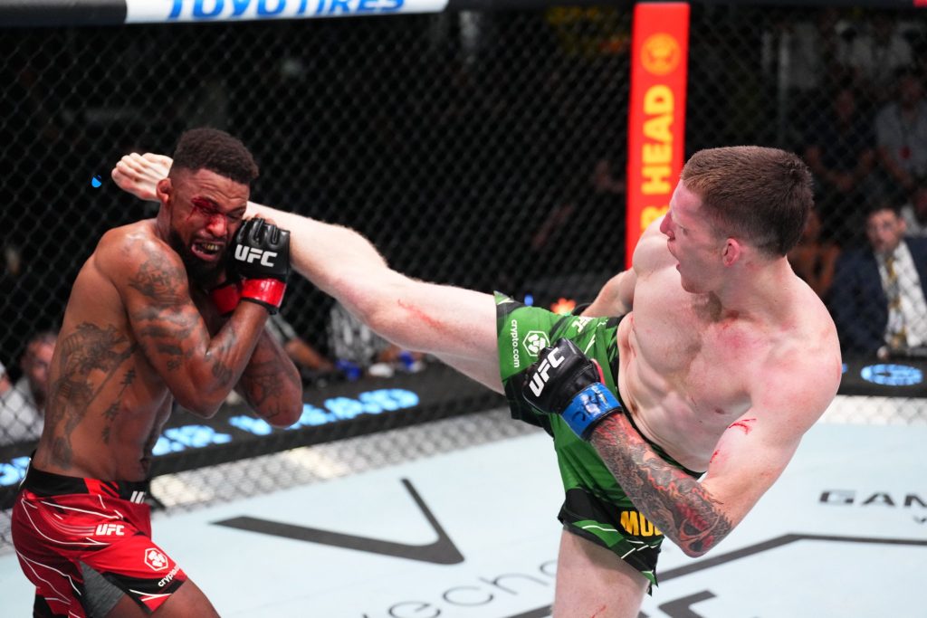 Jamie Mullarkey edges Michael Johnson on scorecards in exciting battle at UFC Vegas 58