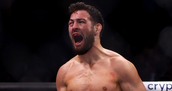 Nassourdine Imavov defeats Joaquin Buckley, wins third-straight fight at UFC Paris