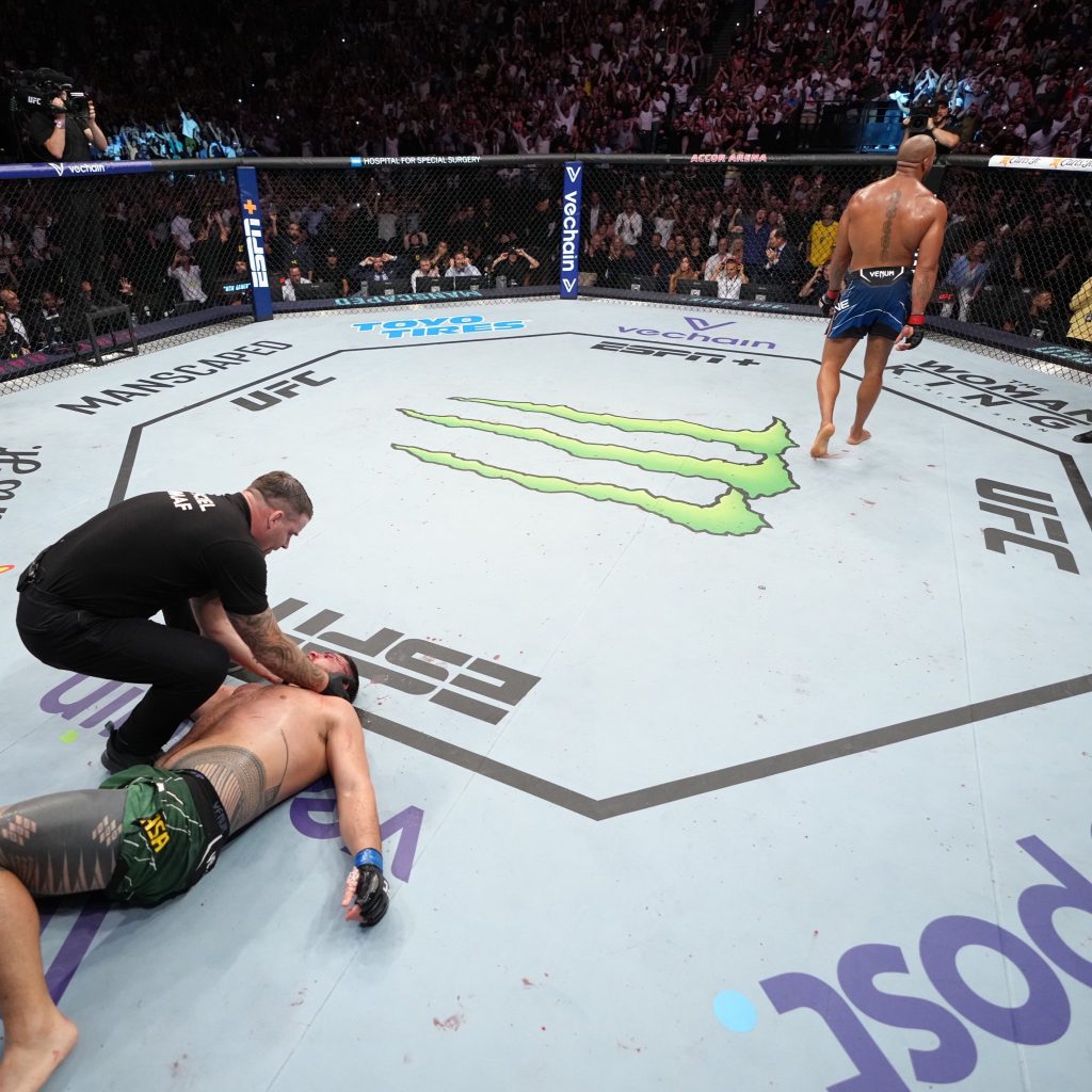 Ciryl Gane brutally knocks Tai Tuivasa out in homecoming at UFC Paris