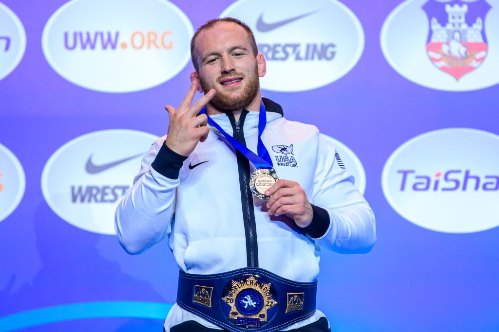 Campeão na Rio 2016, Kyle Snyder perde revanche do título mundial