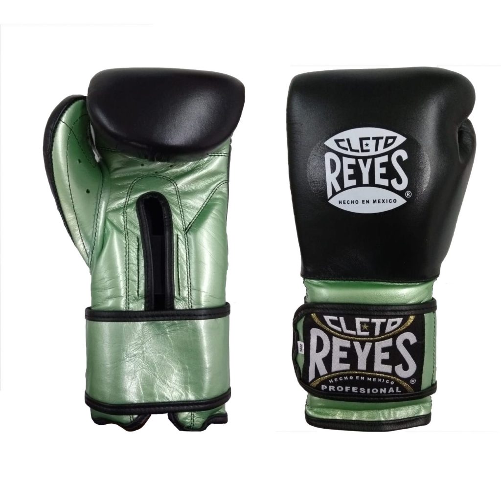 Boxing gloves for men