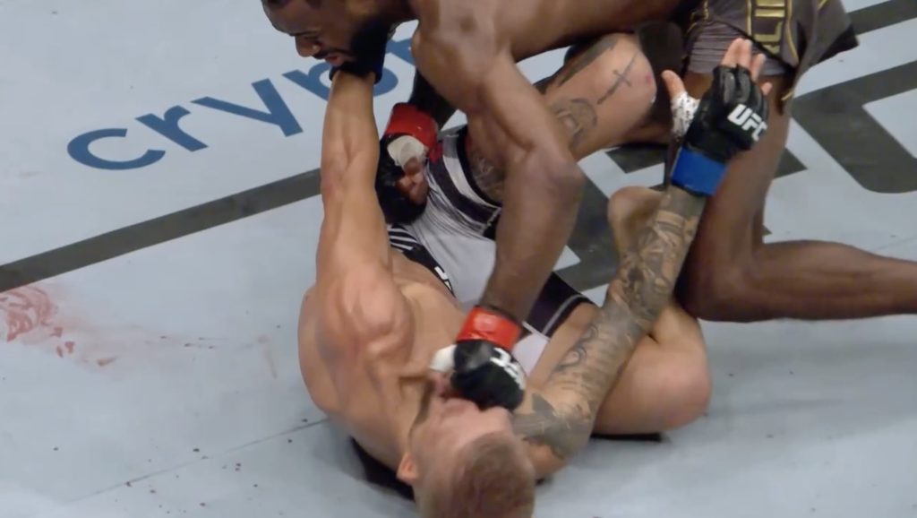 Aljamain Sterling absolutely mauls TJ Dillashaw at UFC 280