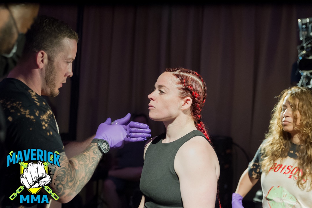 Scott Heckman left, prepares Marissa Heckman for fight at Maverick 19 - Photo by William McKee for Maverick MMA