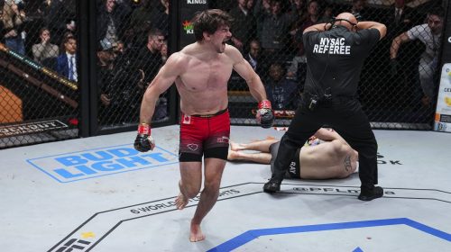 Olivier Aubin-Mercier KO's Stevie Ray to claim lightweight title at PFL 10