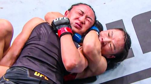 Zhang Weili finishes Carla Esparza, recaptures UFC strawweight title