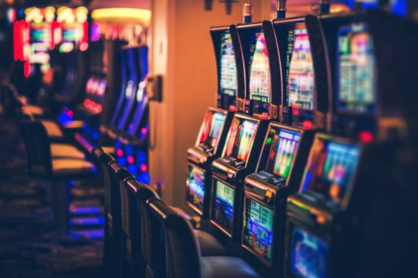 Understanding the Features That Make Online Slot Games Stand Out