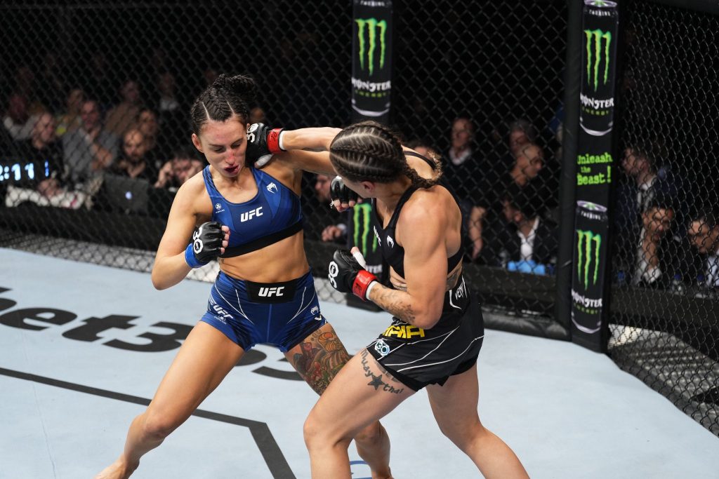 Jennifer Maia hands Casey O'Neill the first defeat of her career at UFC 286