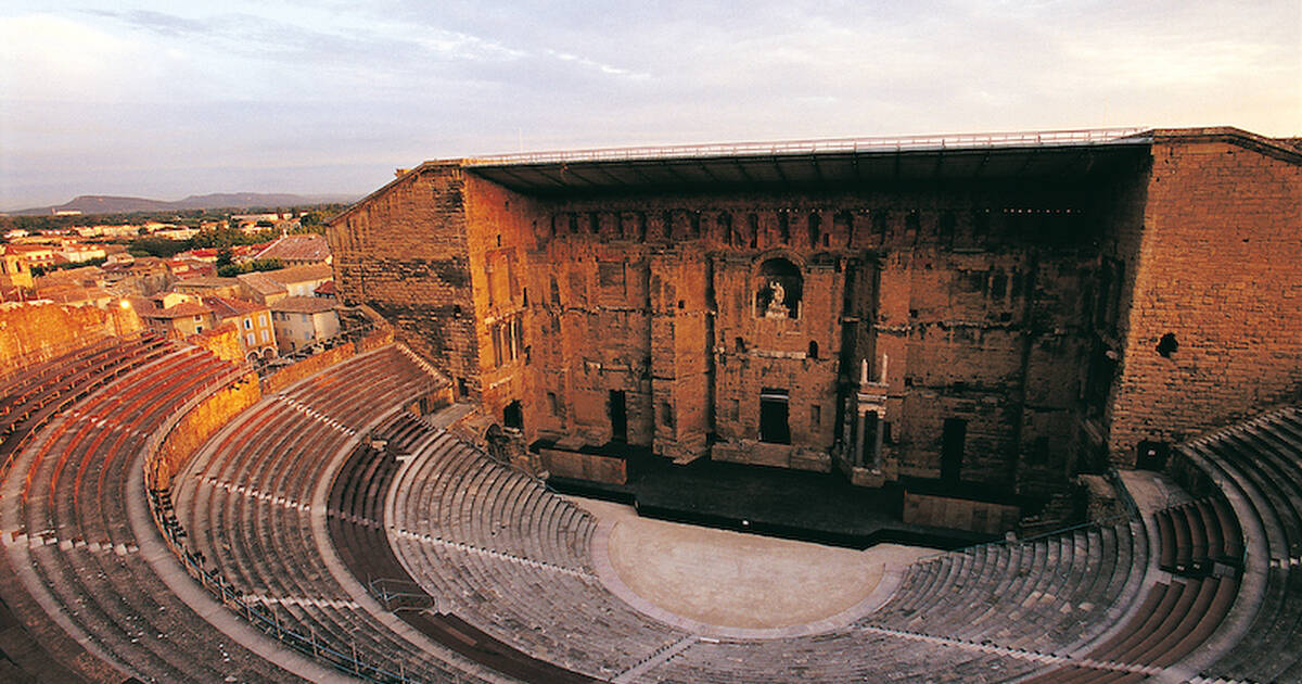 Hexagone MMA to hold event in Roman Theatre of Orange…what's that? - Vimarsana News