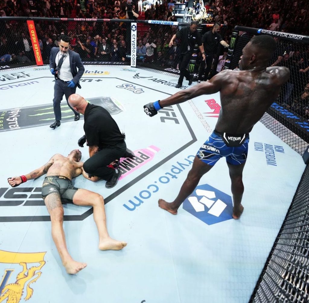 Israel Adesanya brutally KOs Alex Pereira reclaims middleweight title in UFC 287 main event