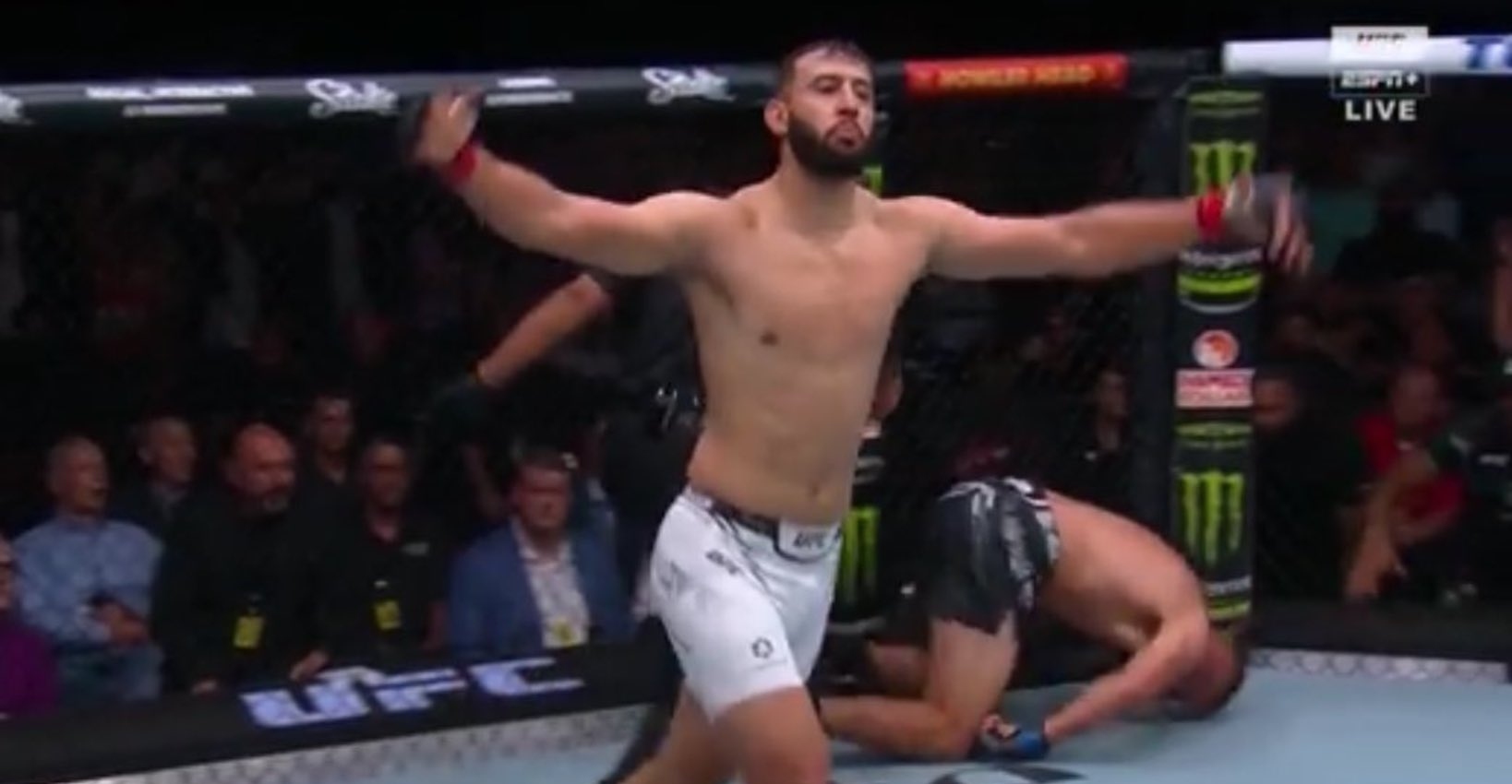 Dominick Reyes snaps fourfight skid with first round knockout of