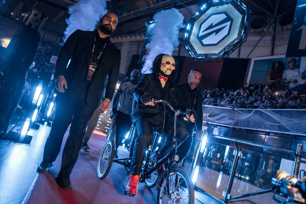 Brian Manning, Oktagon 83